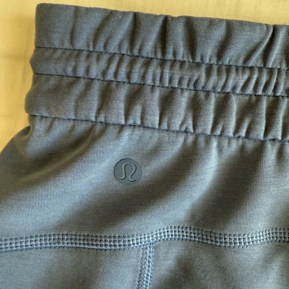 Lululemon Softstream High Rise Short 4” - Picture 3 of 4